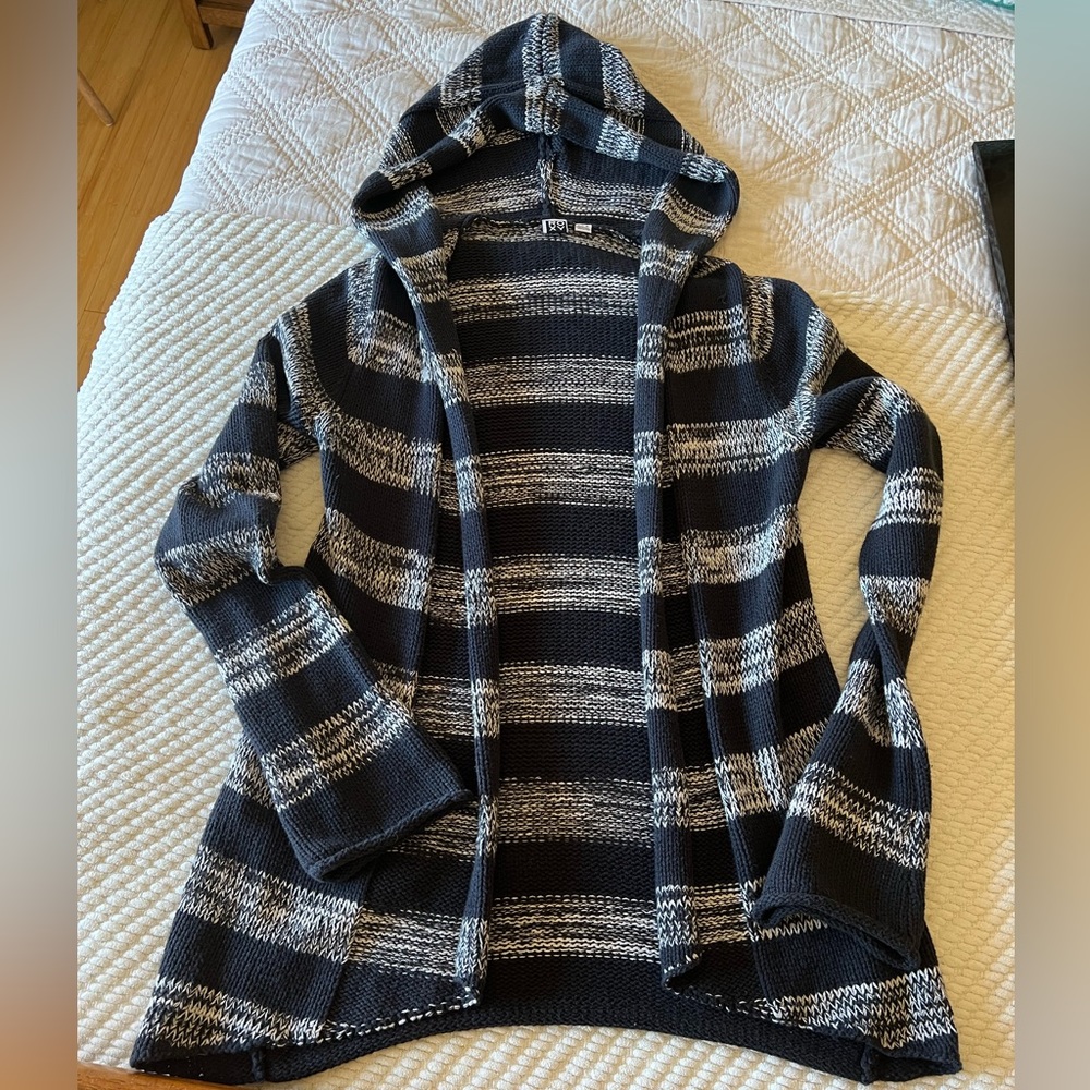 Roxy striped hooded cardigan size Medium